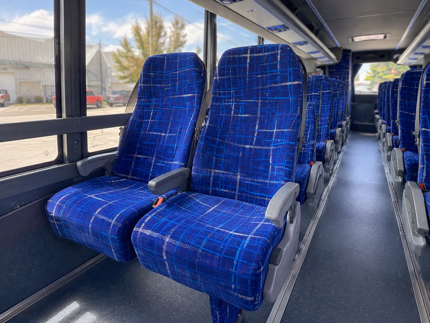 seattle charter bus rentals for multi stop government itineraries