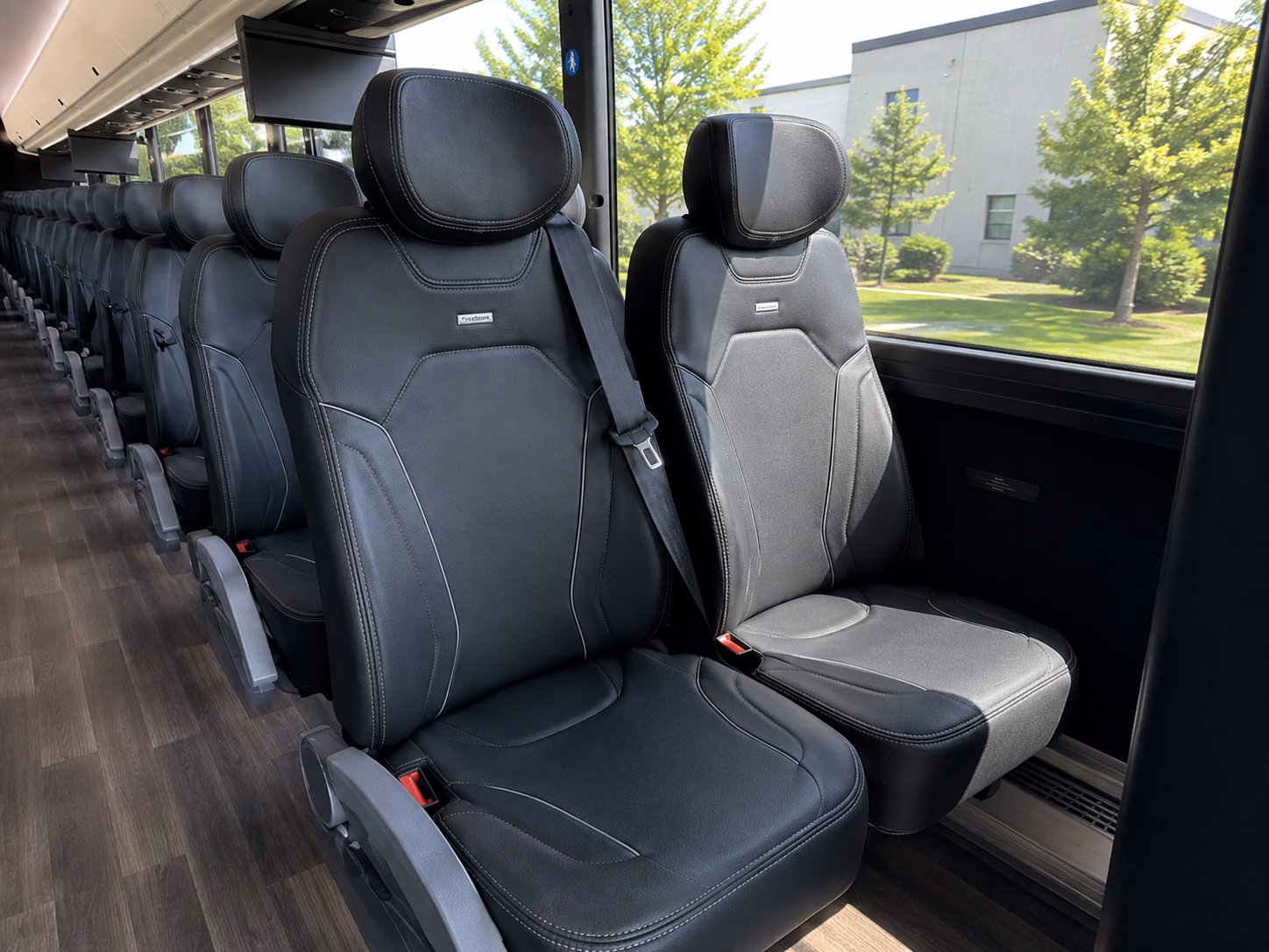 seattle charter bus rentals for school field trips
