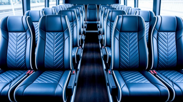 seattle 28 passenger minibus rental